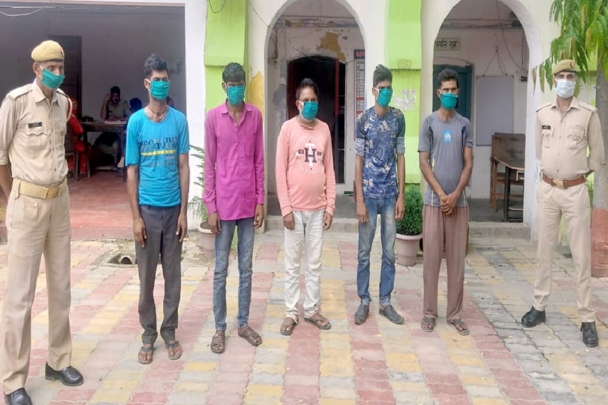 Bijnor Police top in Busted of illegal arms dealers, ten Tamancha factory caught in four days, 197 arrested