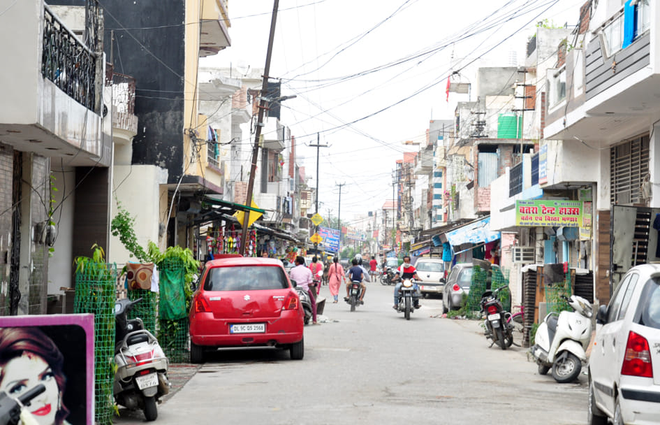 Refugees shine in conflict, name in city