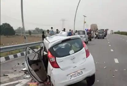 In Road Accident Five people belonging to the same family of Prayagraj died