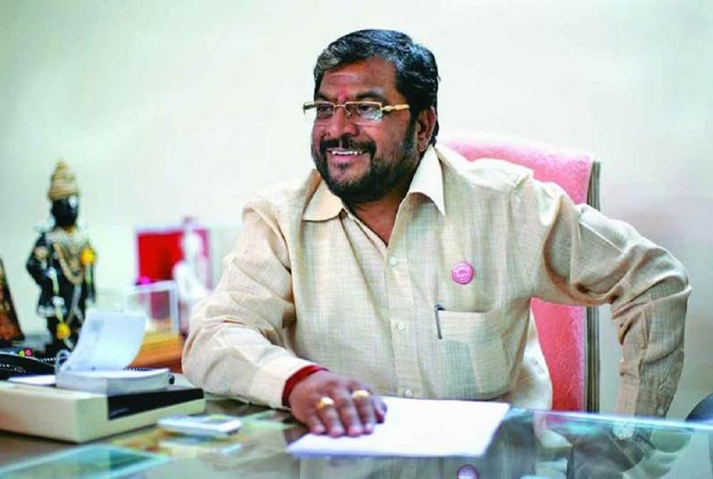raju shetty name fixed legislative council seat, once a time he was opponent of Sharad Pawar