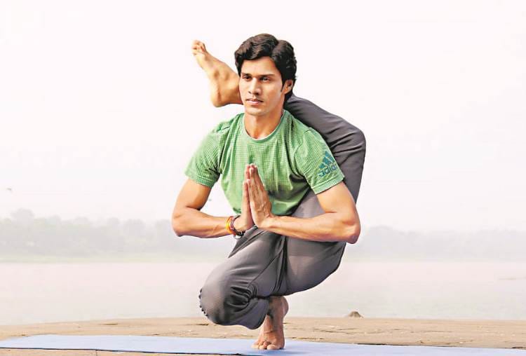 become a part of yoga day challenge and win prizes