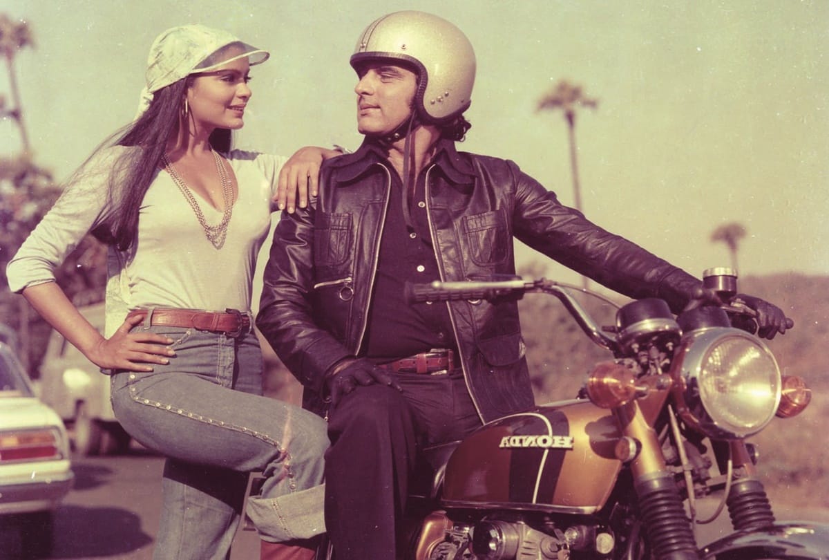 Birthday Special When Zeenat Aman wanted to leave bollywood after her flop films