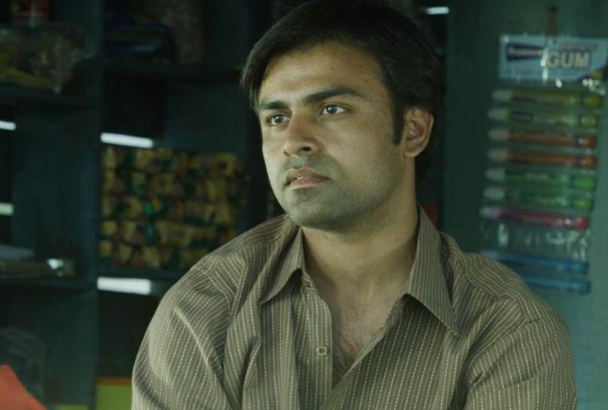 Jitu bhaiya aka jitenda kumar won heart of audience with his performance in panchayat chaman bahar shubh mangal jyada saavdhan on prime video netflix tvf