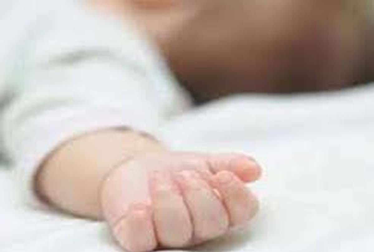 accused of changing newborns, uproar in CHC hamirpur