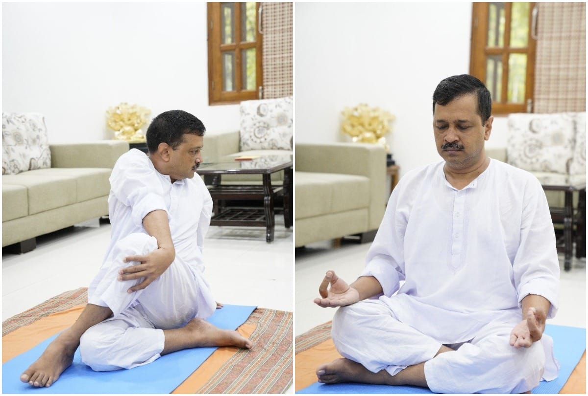 International Yoga day in Delhi CM Kejriwal and others performs yoga 