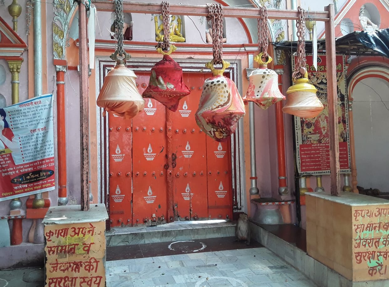 Solar eclipse: temples are closed