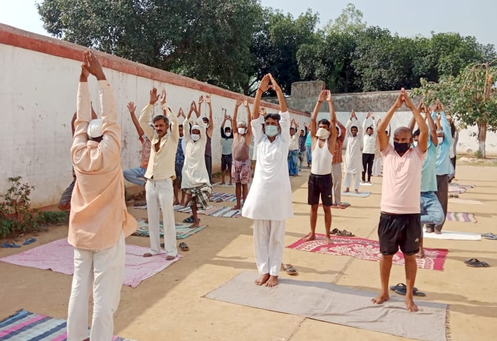 Message of healthy living from home