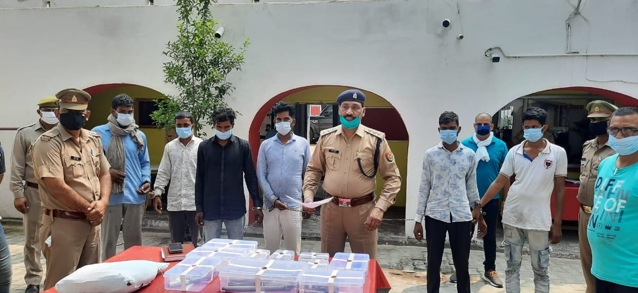 Six crooks planning robbery caught in Saraf