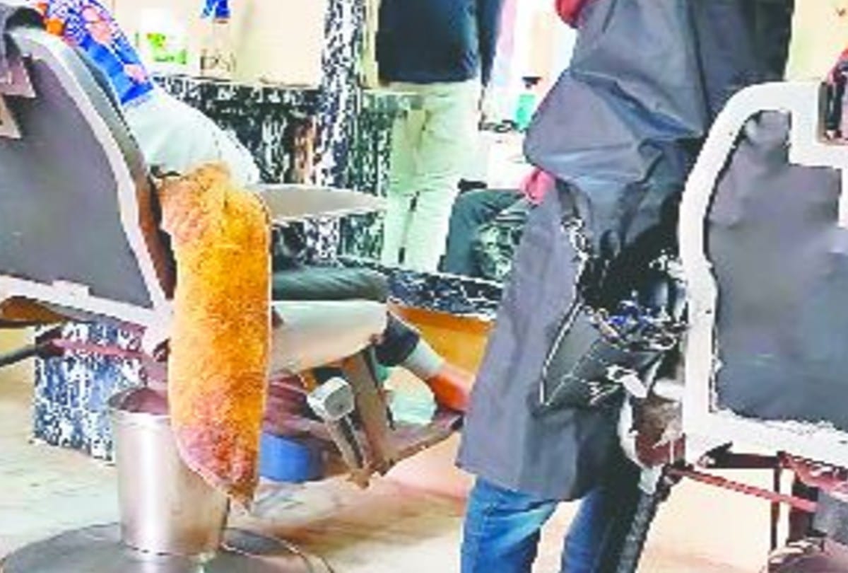Hair Salons Open after long time In Agra