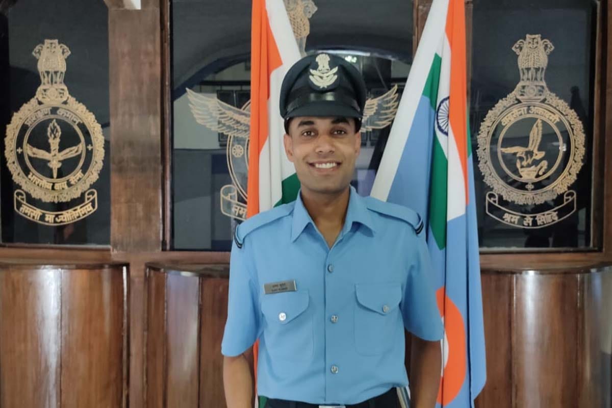 Father's Day: Ajay Thakur fulfills his fathers dream by becoming a flying officer in the Indian Air Force