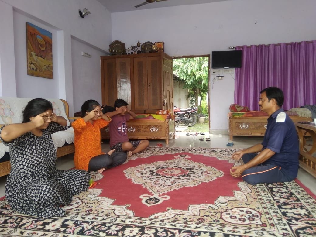 do yoga from city to village