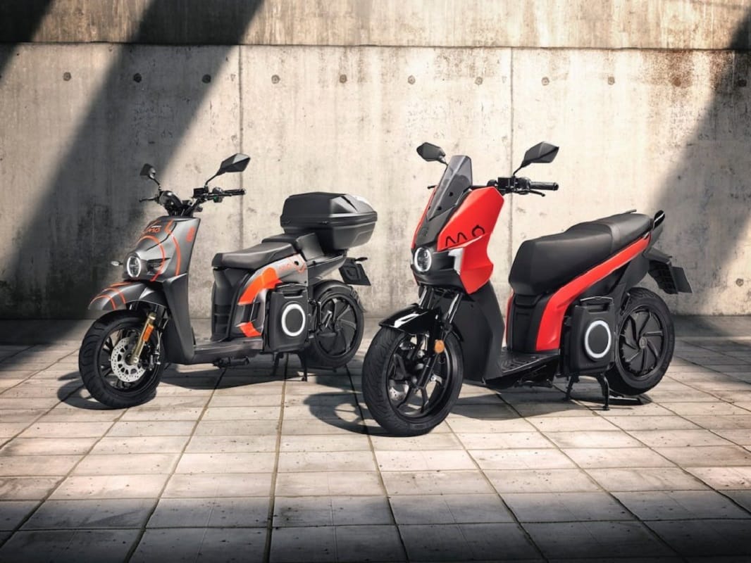 seat mo escooter 125 ekickscooter 65 last mile connectivity vehicle electric vehicles electric scooter