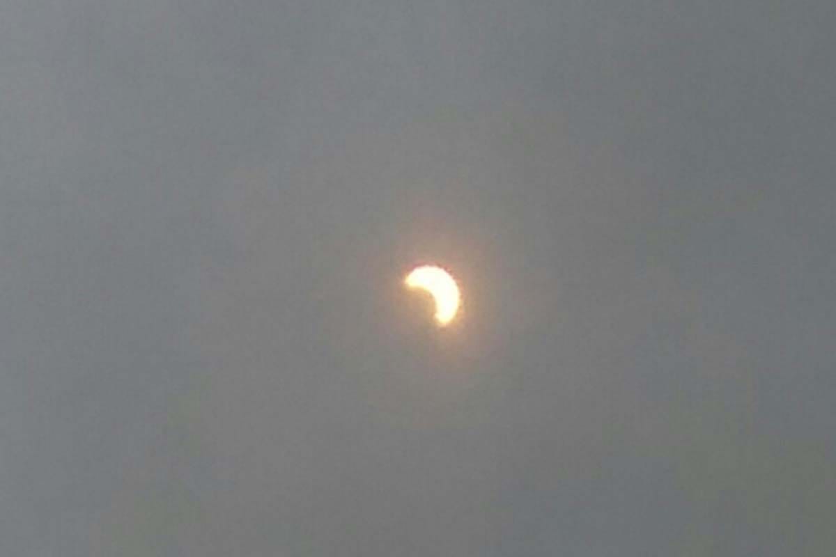 Surya Grahan 2022 solar eclipse on diwali and govardhan puja 25 october know sutak kaal savdhaniya all details