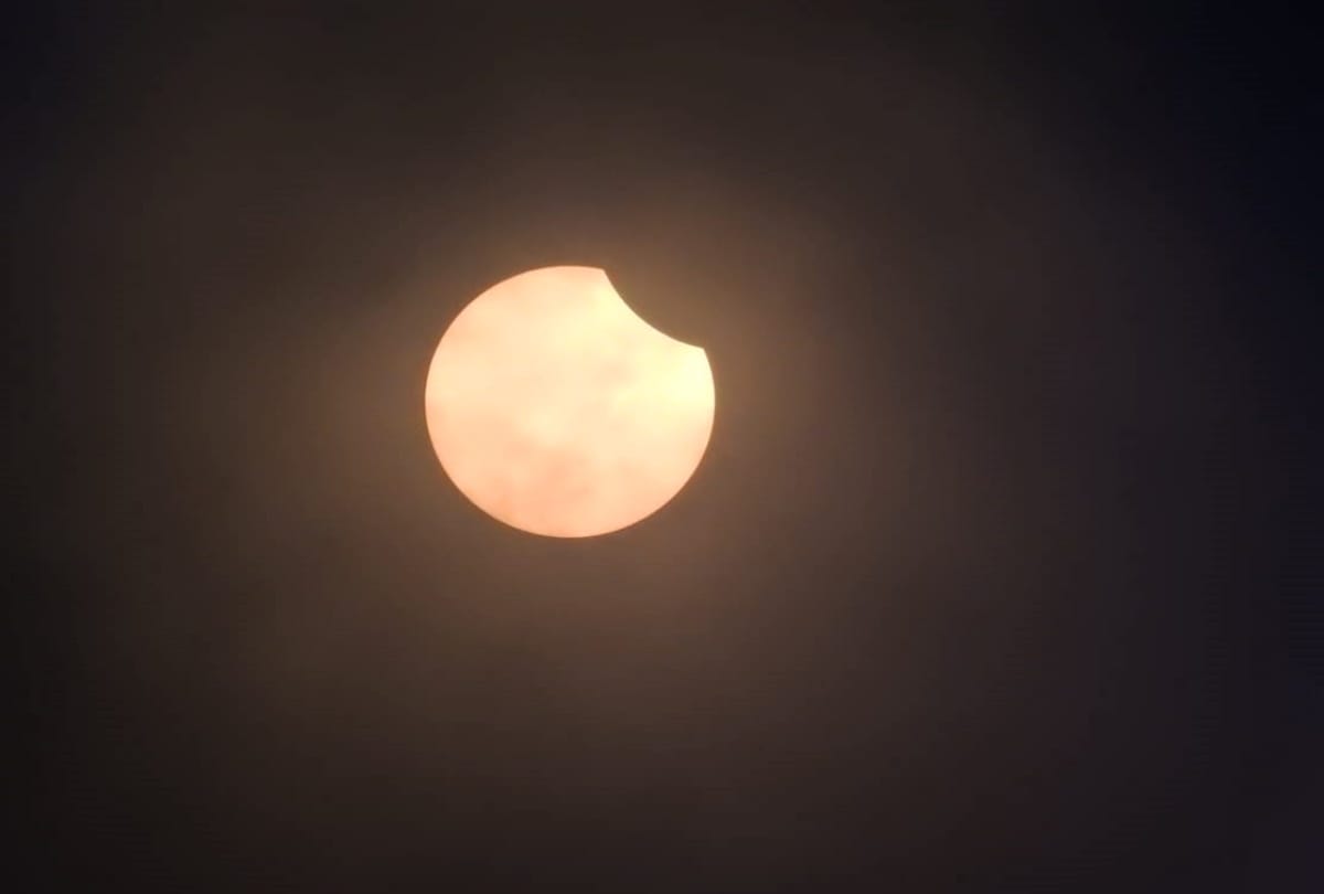 Surya Grahan 2023 Not Do These Work Even by Mistake During Solar Eclipse News in Hindi