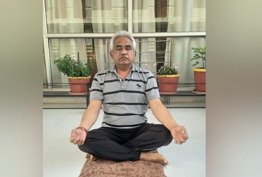 International yoga day 2020 In Uttarakhand: Cm Trivendra and Bjp ministers , baba ramdev Doing Yoga, Photos