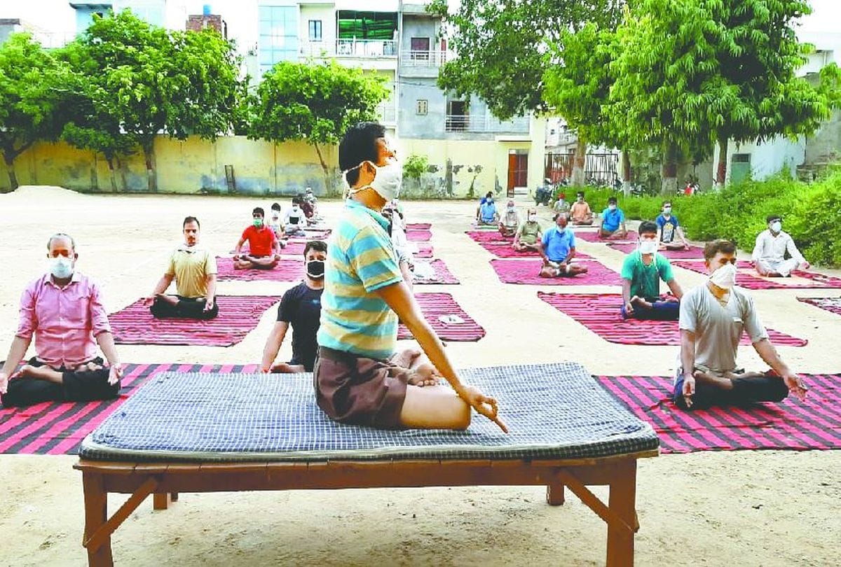 International Yoga Day 2020: Foreign devotees perform yoga asanas in vrindavan