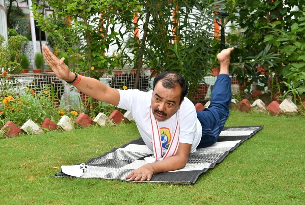 people celebrate international yoga day at their home.