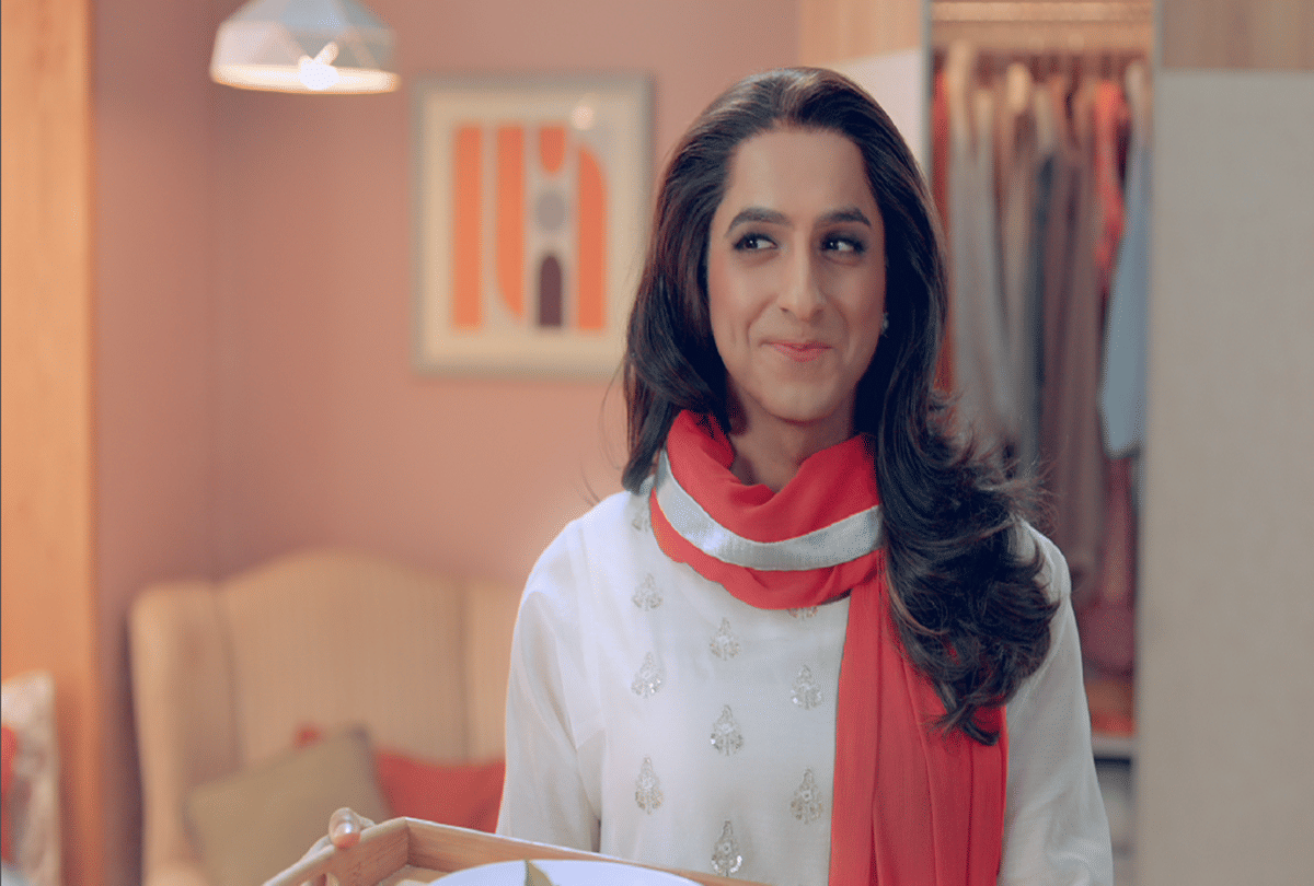 Ayushmann Khurrana Played Triple Role For an Advertisement After Dilip Kumar Amitabh Bachchan and Rajnikant