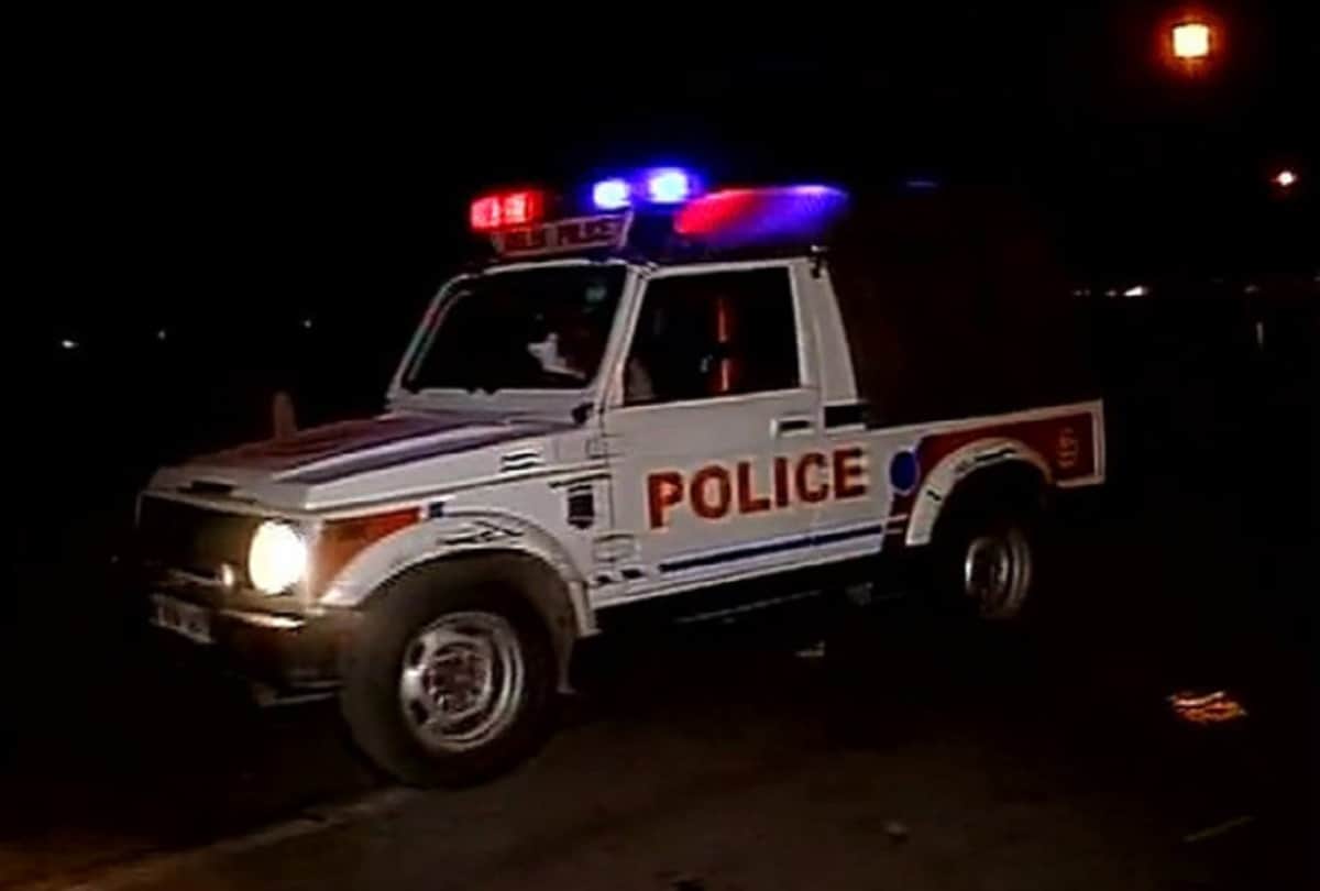 Bomb in spicejet flights Rumors of bomb in SpiceJet flight spread for friends girlfriends