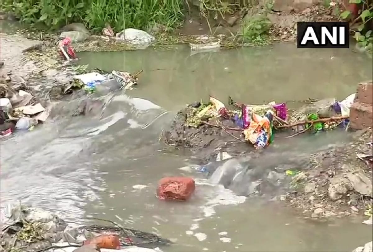 Heavy water logging in Delhi after rain lashes parts of national capital see pictures