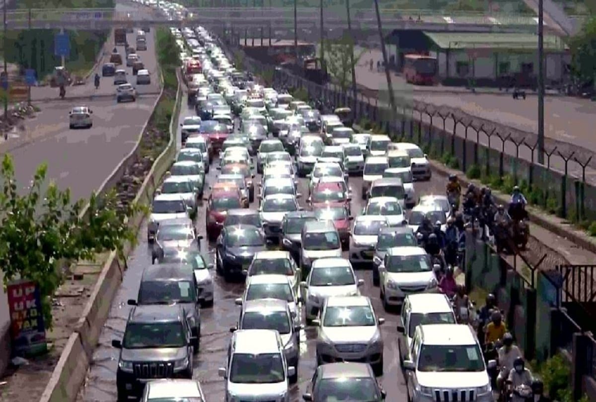 weather update After heavy rainfall humidity in delhi ncr monsoon too reach delhi ncr till 24 25 june