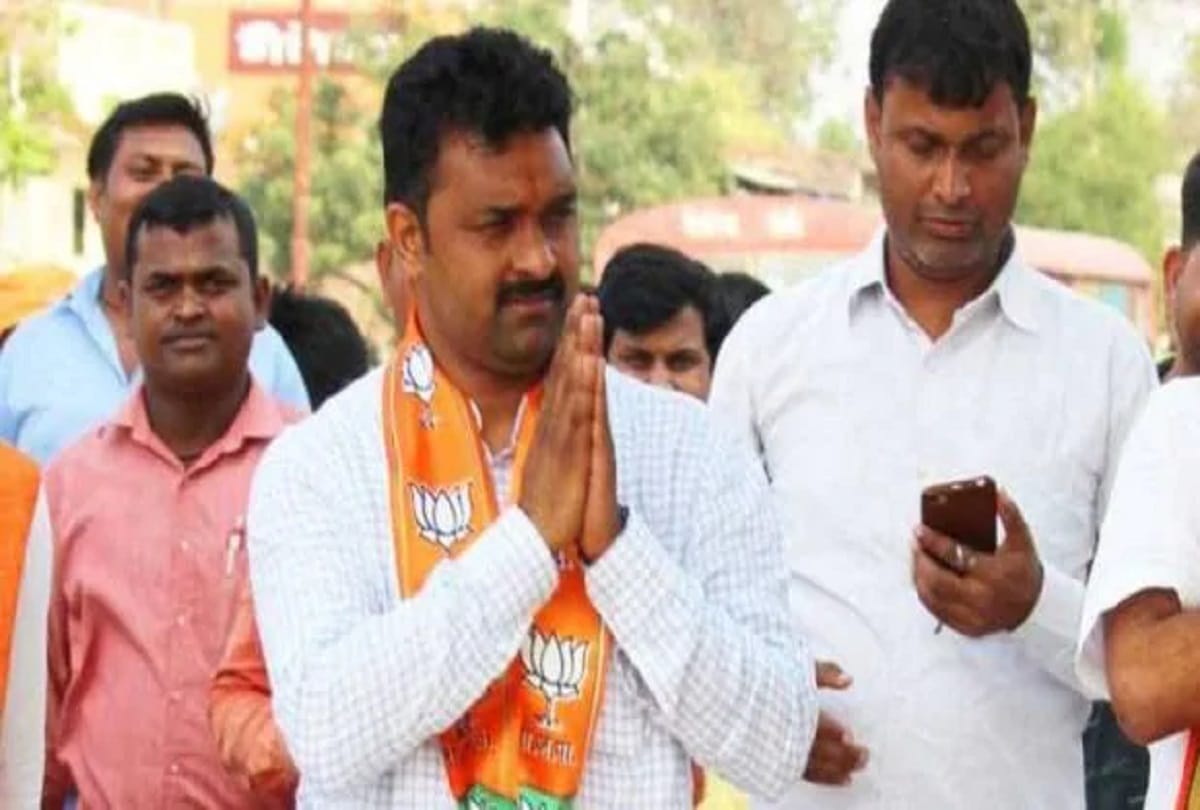 UP Rajya Sabha and Lok Sabha BJP MP resident place special story in Gorakhpur