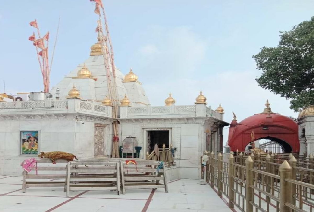 gupt Navaratri in Sri Nayana Devi started with worship