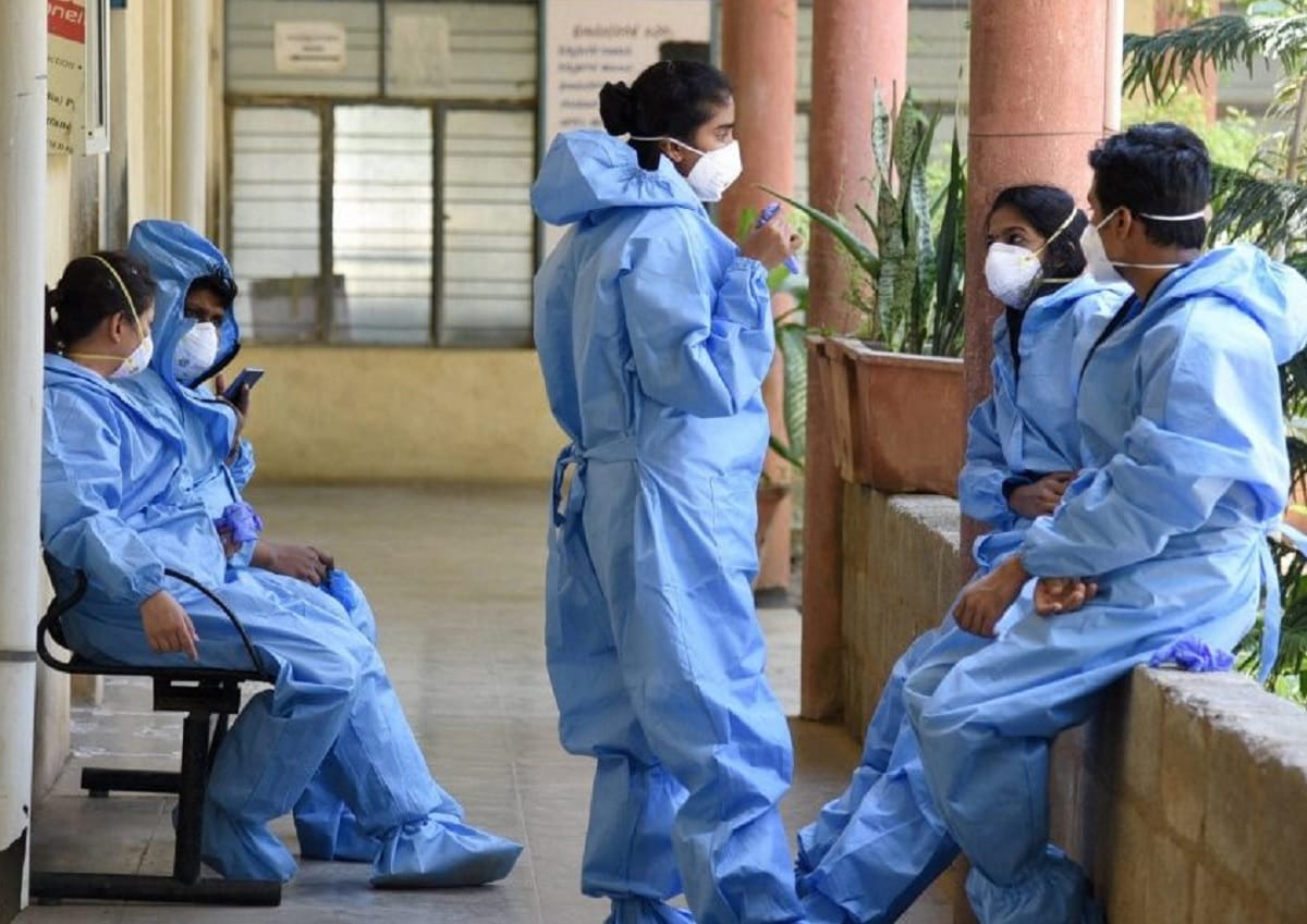 Excruciating hours, bad PPE doctors key issues