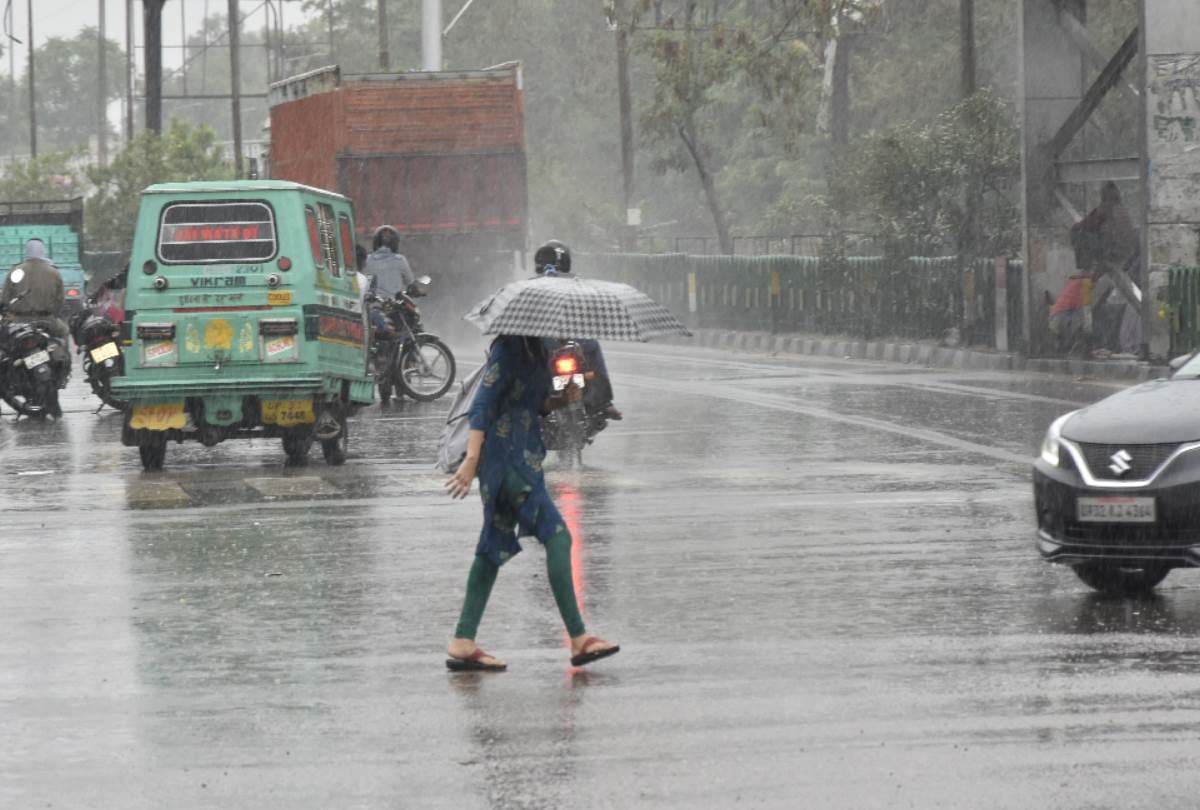 Monsoon 2020 Reached in Uttar pradesh alert heavy Rain up weather update