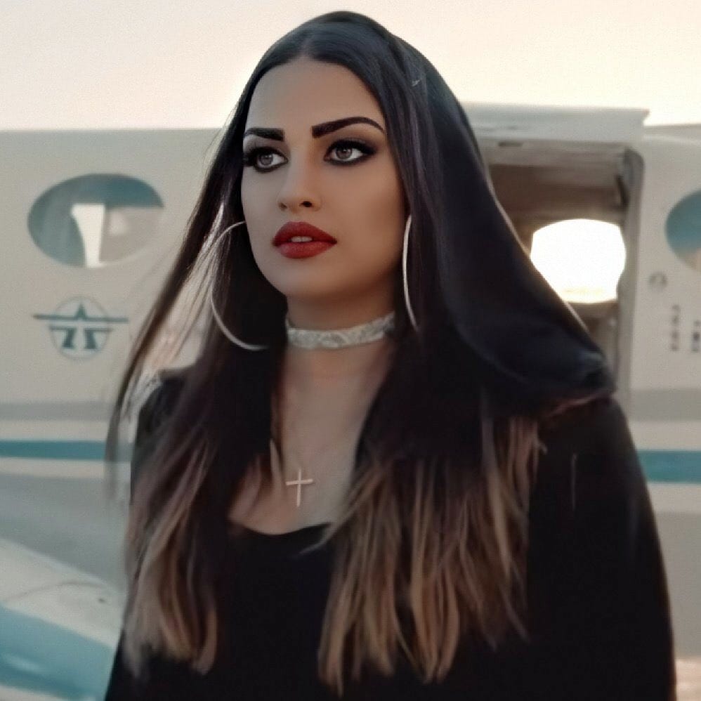 Bigg Boss ex contestant Himanshi Khurana tests positive for coronavirus during farmers protest