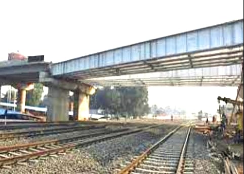IVRI Overbridge: RDSO fails cement builder