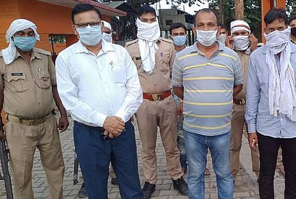 Familymen refuse to take the dead body of Corona Virus in Sultanpur.