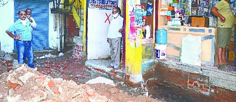 JE marks at night slab is illegal .. no break in morning