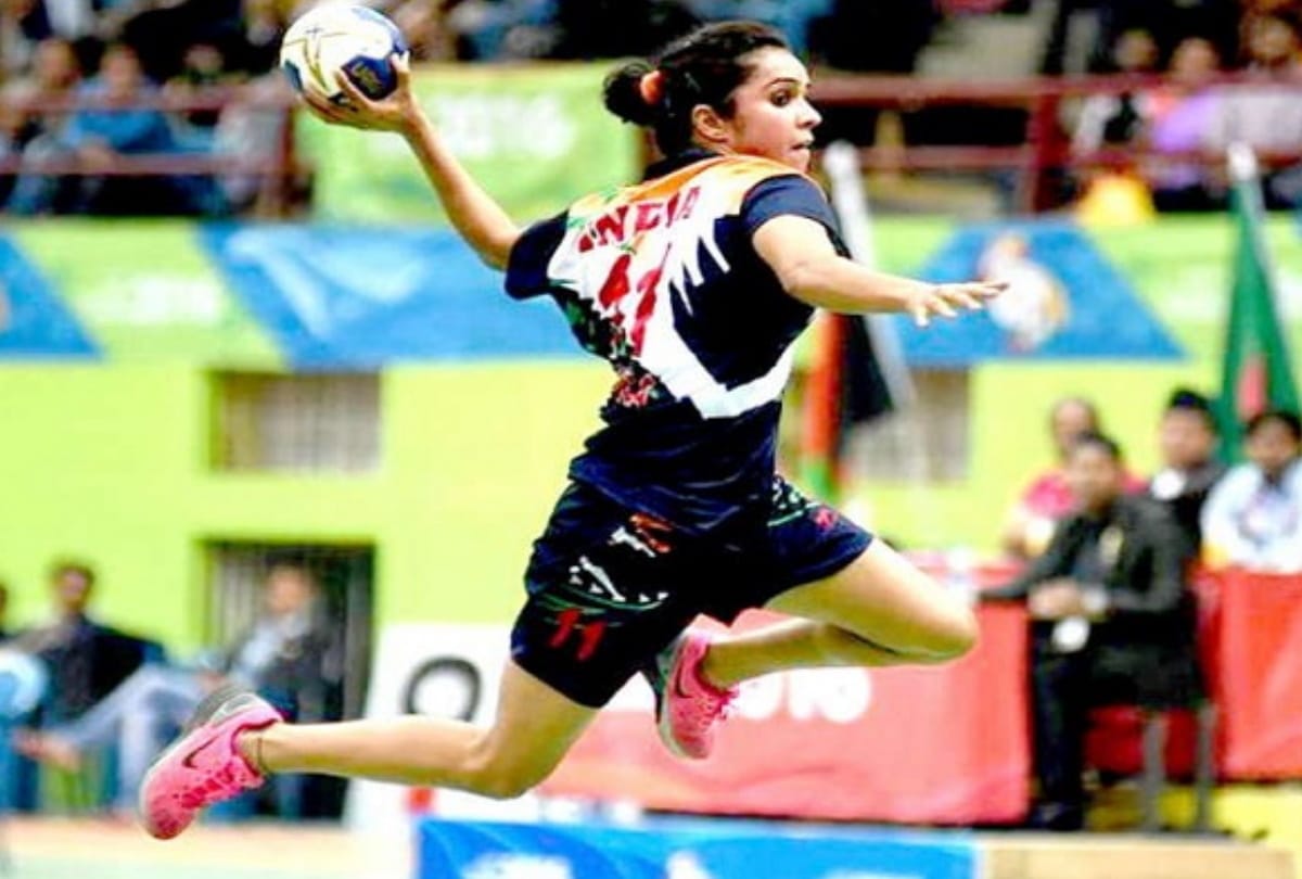 Special story of Manjula Pathak captain of Indian handball team