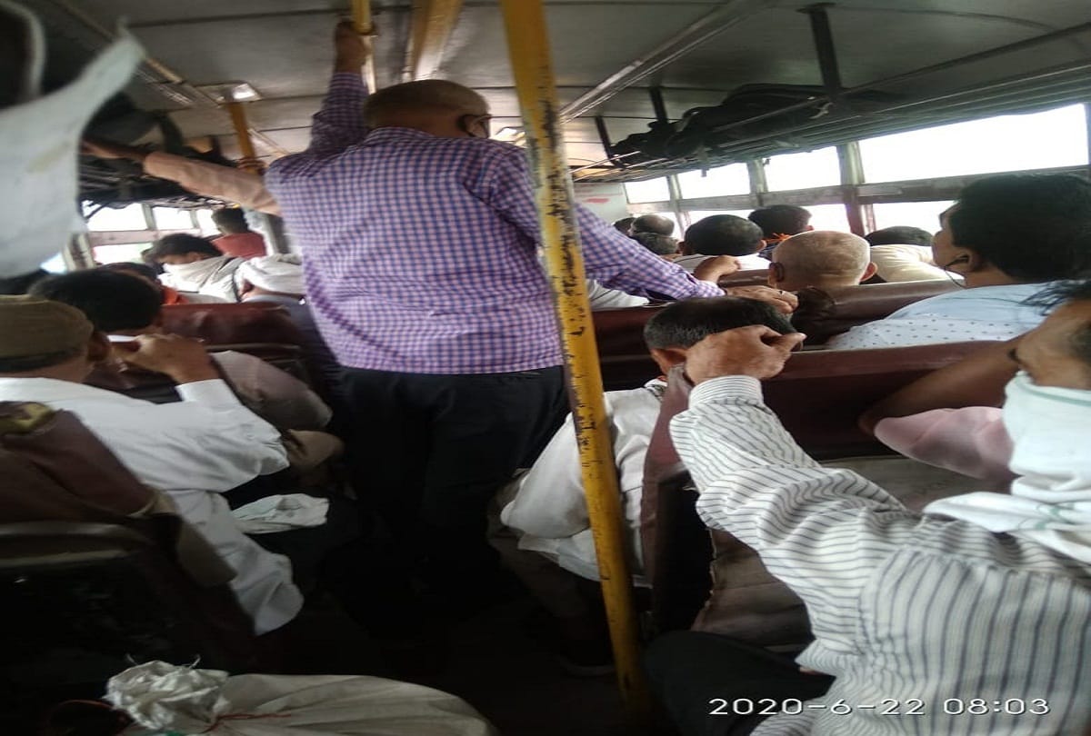 social detention is not being followed in buses