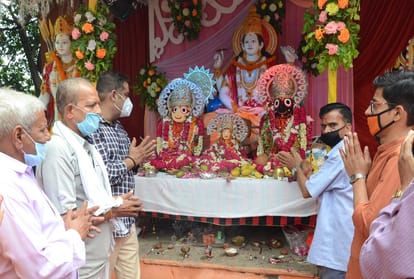 Devotees made Lord Jagannath a symbolic orbit of the four directions in the temple itself