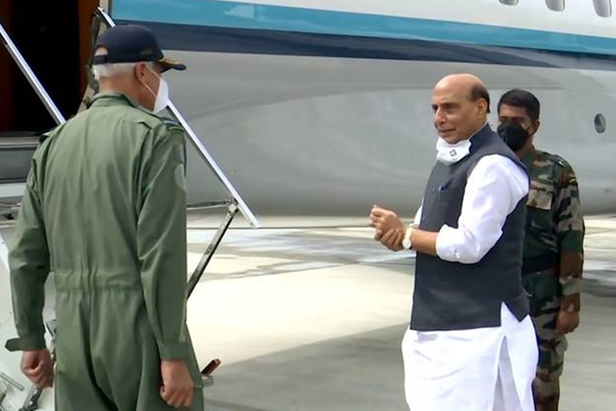 Rajnath reaches moscow Jaishankar participate in virtual meeting with Russia India China foreign ministers