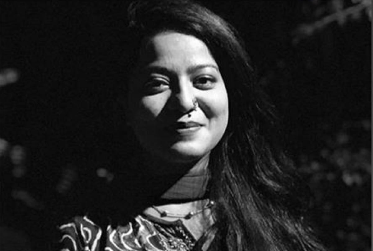 Delhi riots Court allows Safoora Zargar to go to her home in Kashmir