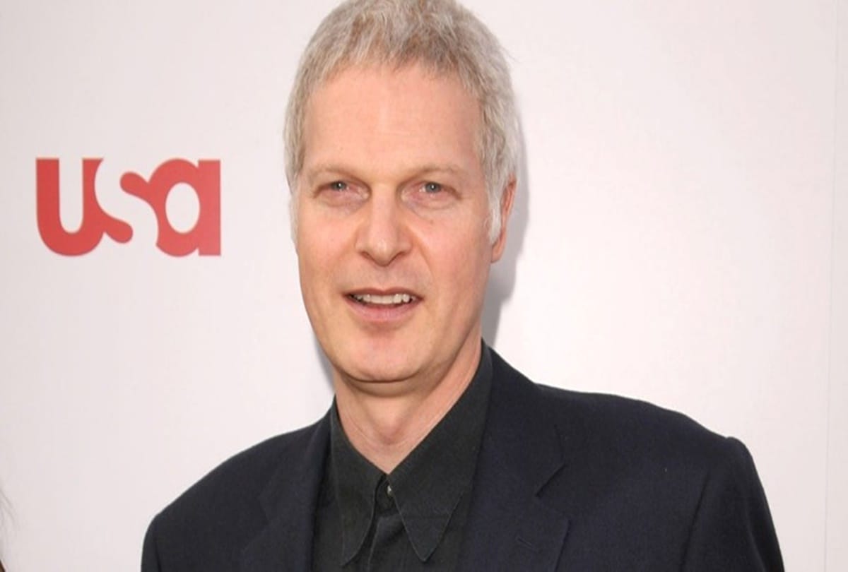 Hollywood Producer Steve Bing Commit Suicide Due To Depression