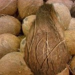 नारियल फोड़कर क्यों करते हैं उद्घाटन
