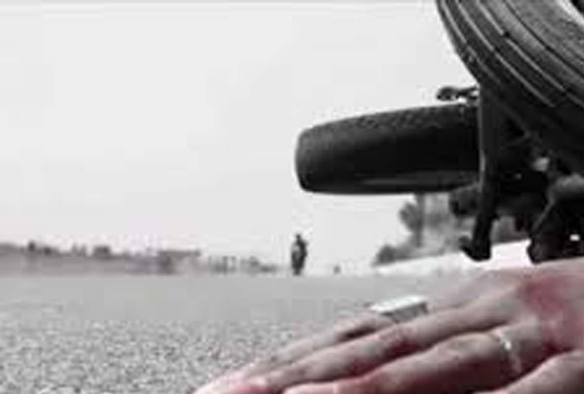 one people died in road accident in hardoi up