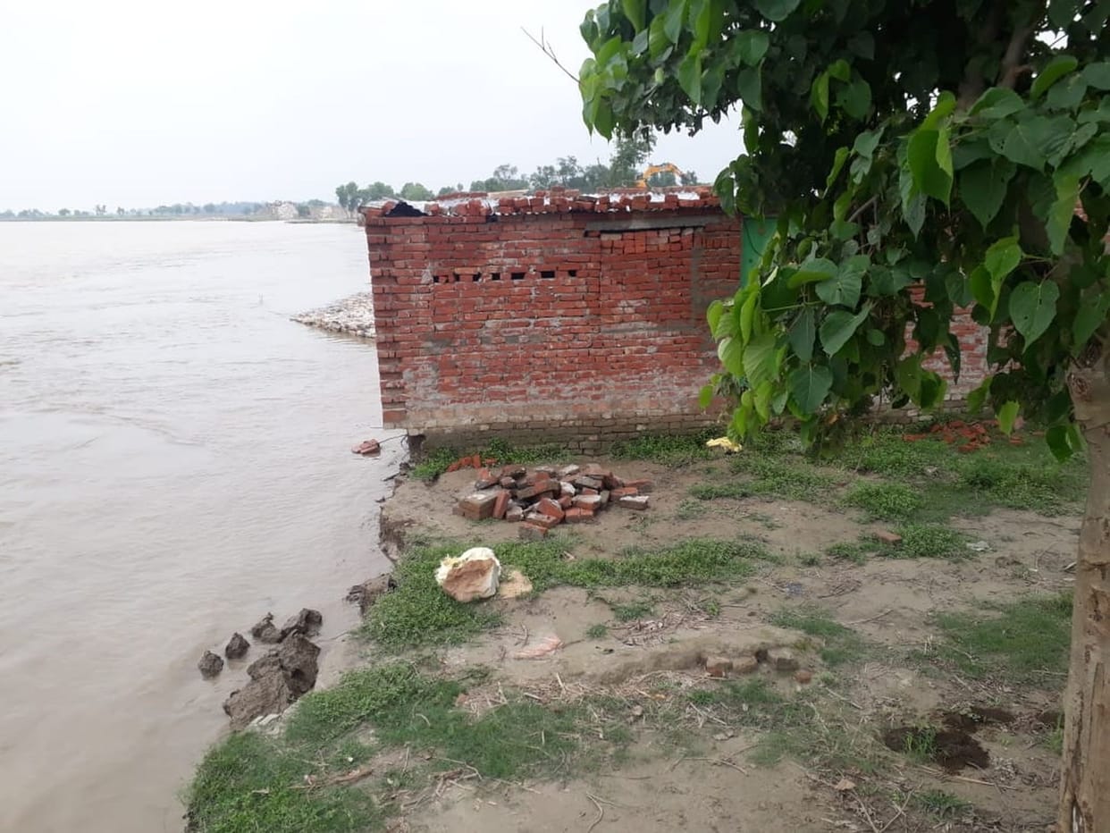 Bhikharipur Sakraur dam threatened