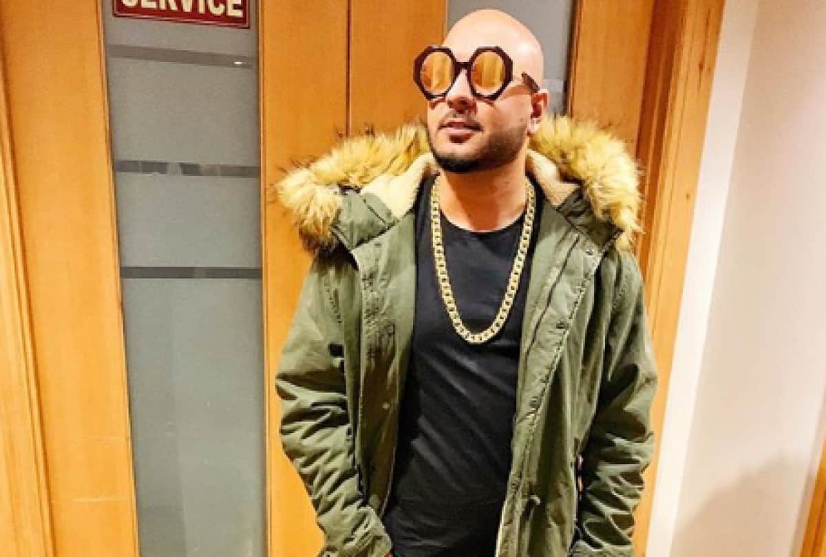 teri mitti fame singer b praak become father share photo with wife