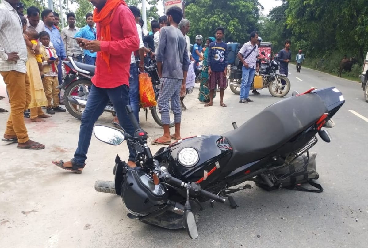 two killed and five injured in road accident in Kushinagar