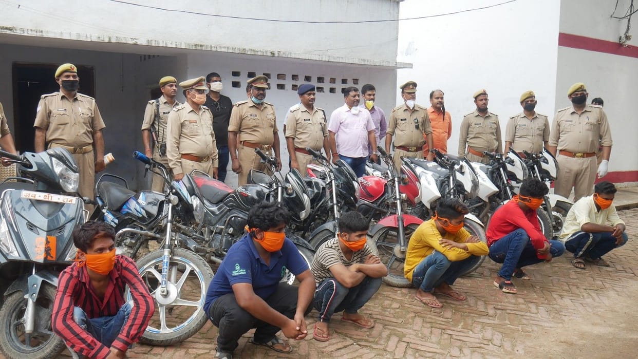Six members of inter-city vehicle thief gang arrested