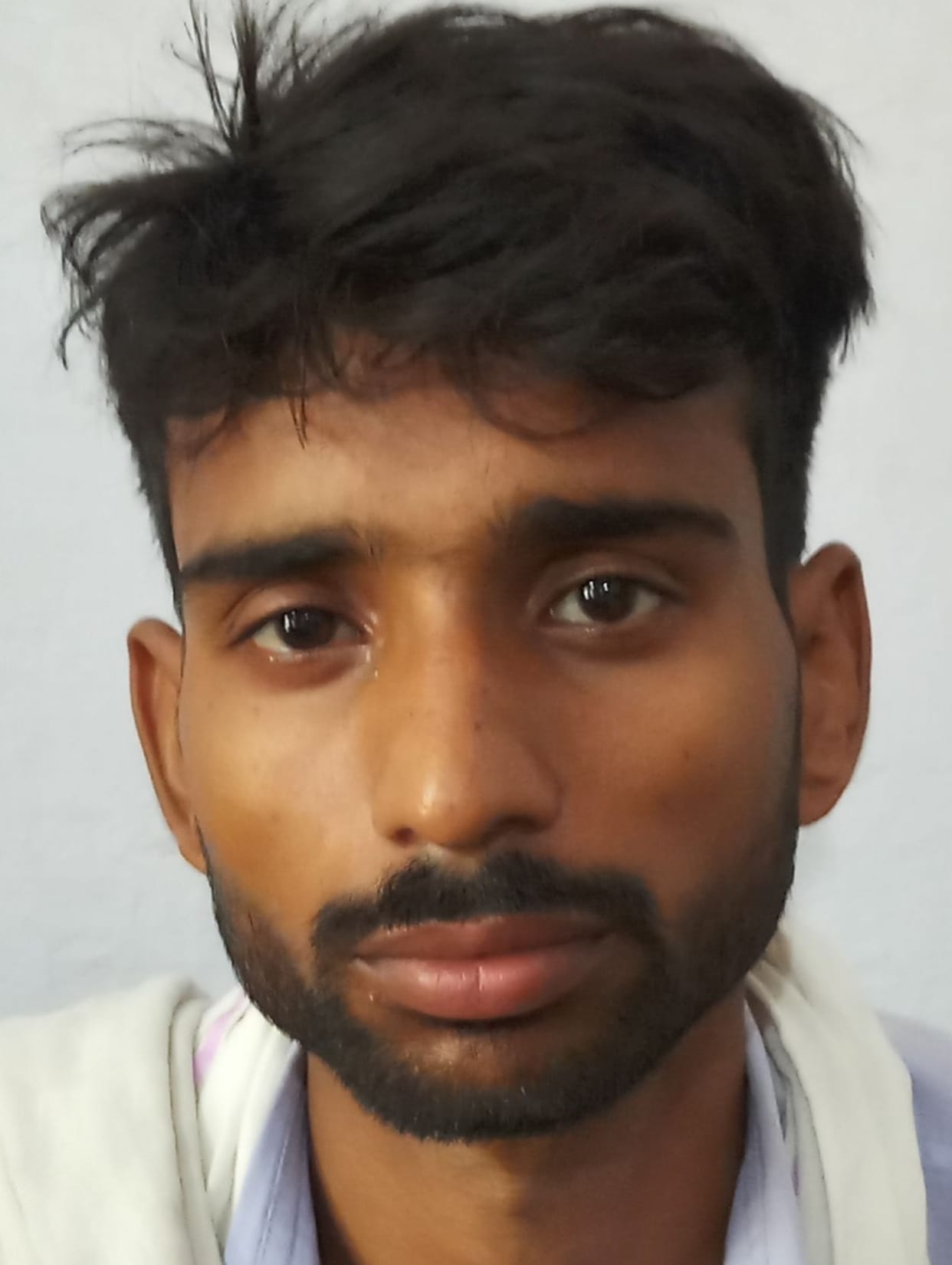 Scorpio riders beat up personnel at petrol pump in fatehpur