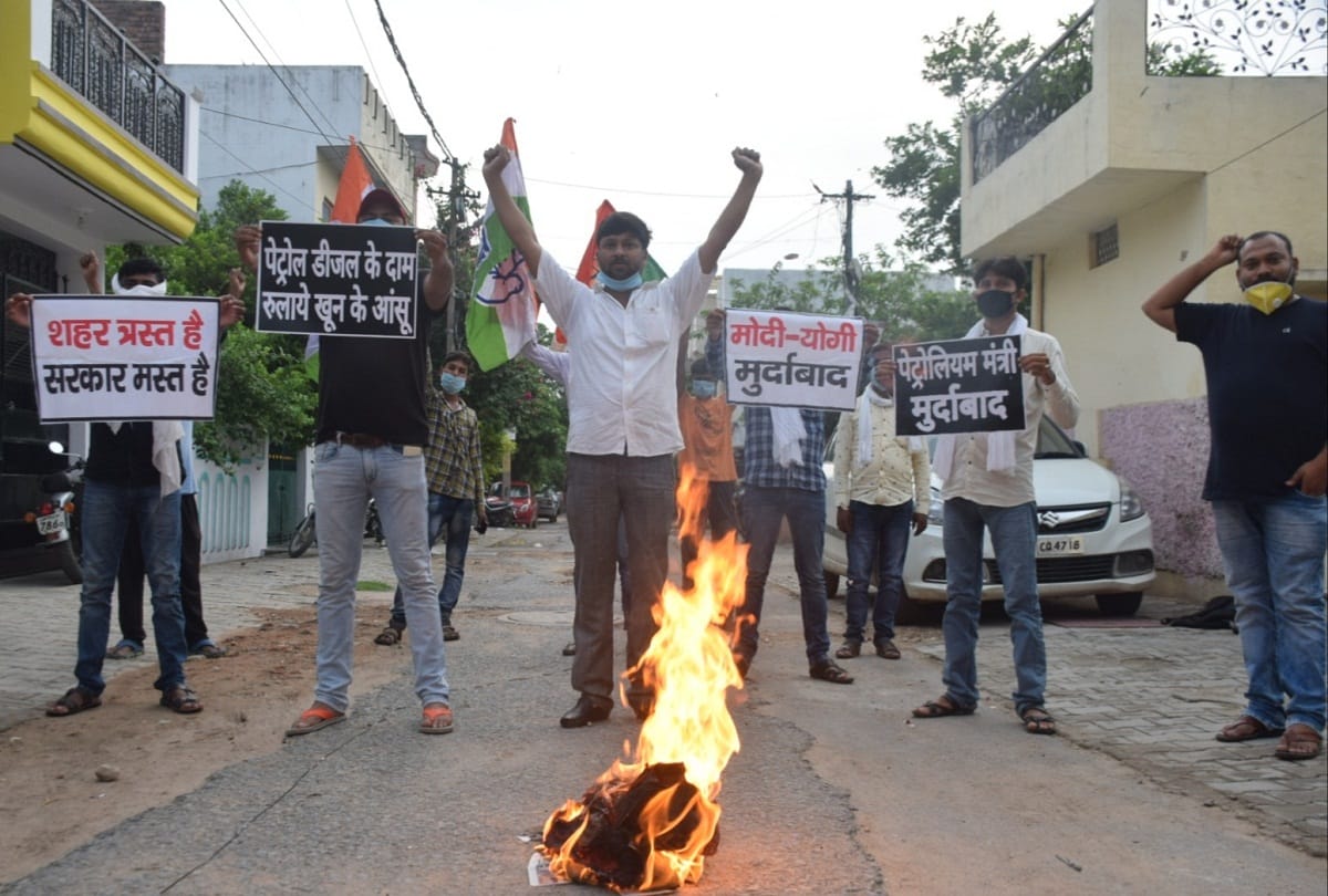 prayagraj news: petrol diesel prices go up