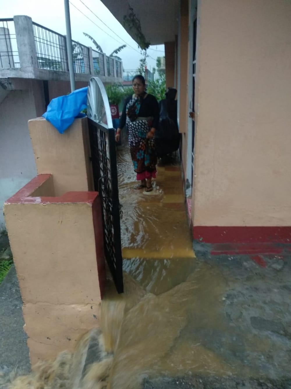 monsoon 2020 : rainfall in uttarakhand, river over flow, rain water enter in house, photos