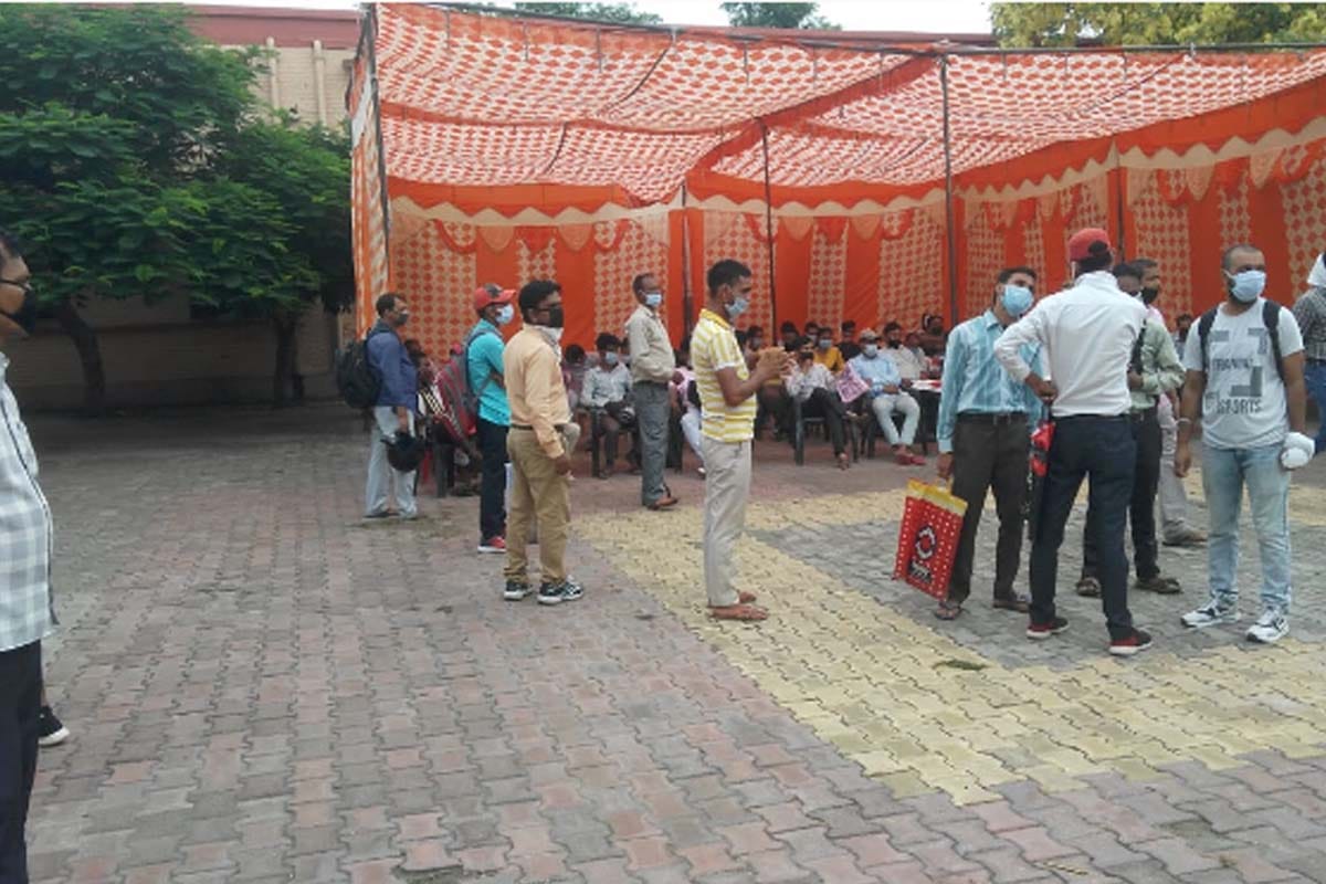 Job fair: Register from anywhere, get two interviews online and get a job