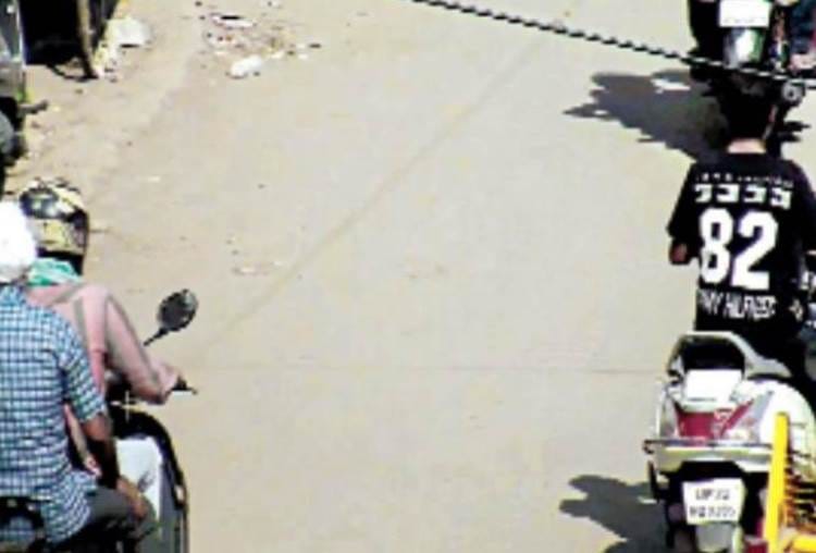 policeman issues two challan on same vehicle